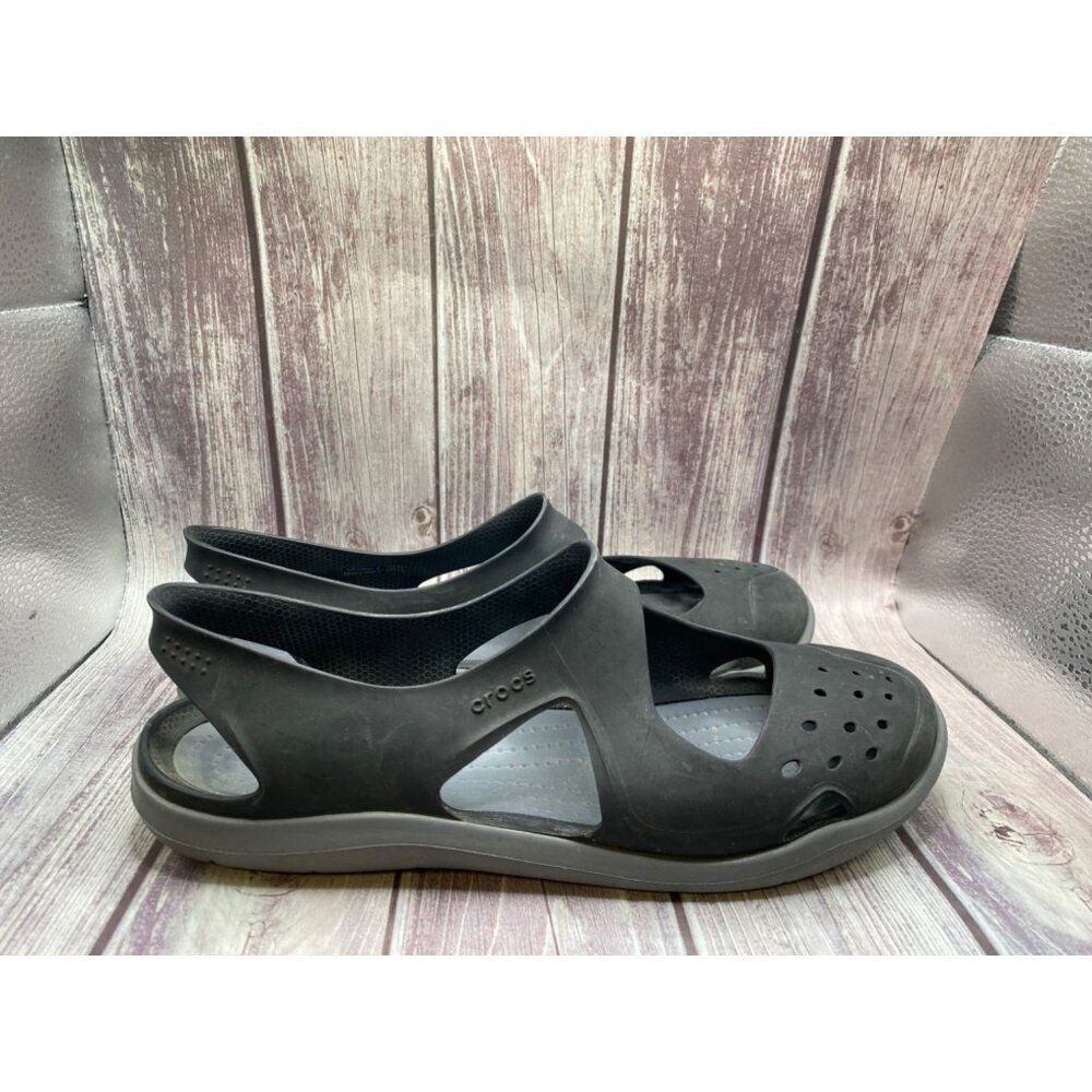 Crocs Women's Black Swiftwater Wave Shoe Size 8 203995